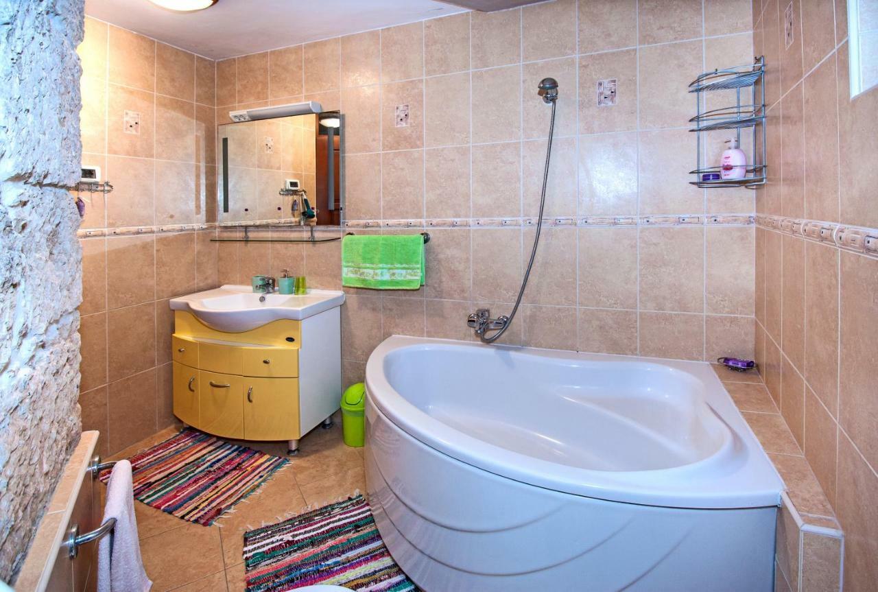 Jolly Apartman Premantura Kültér fotó