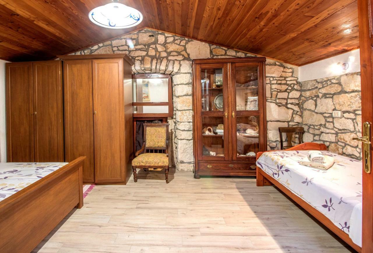 Jolly Apartman Premantura Kültér fotó